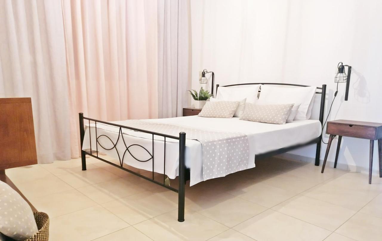 Stavi'S Guesthouse Miloi  Luaran gambar