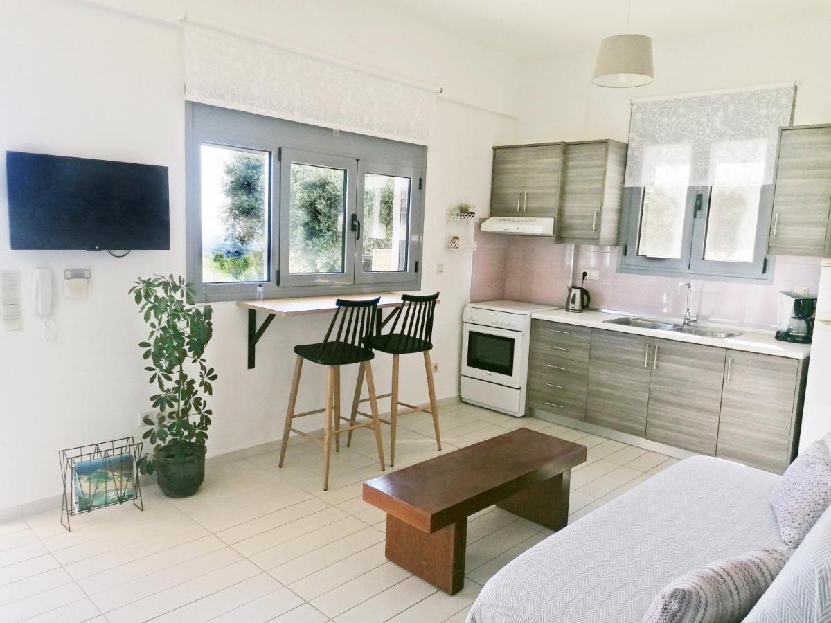 Stavi'S Guesthouse Miloi  Luaran gambar